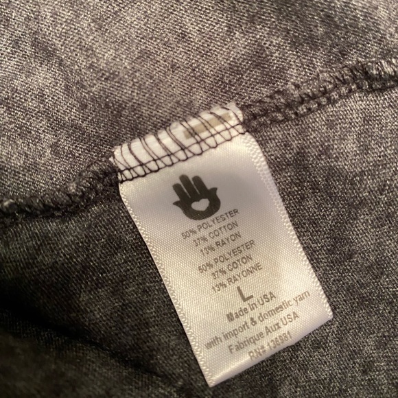 Spiritual Gangster Grey Tank Top Size Medium & Large - Picture 5 of 5